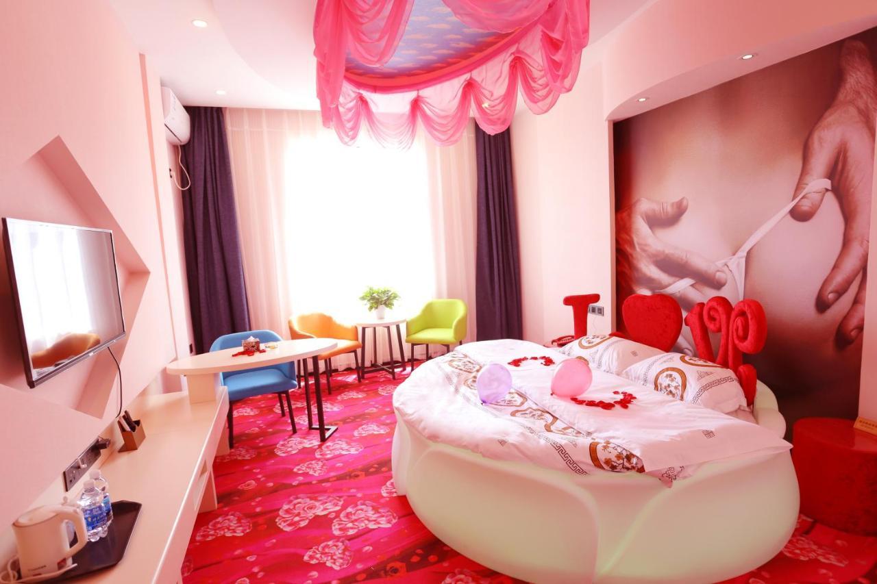 Kunming Mengda Holiday Hotel Eksteriør billede