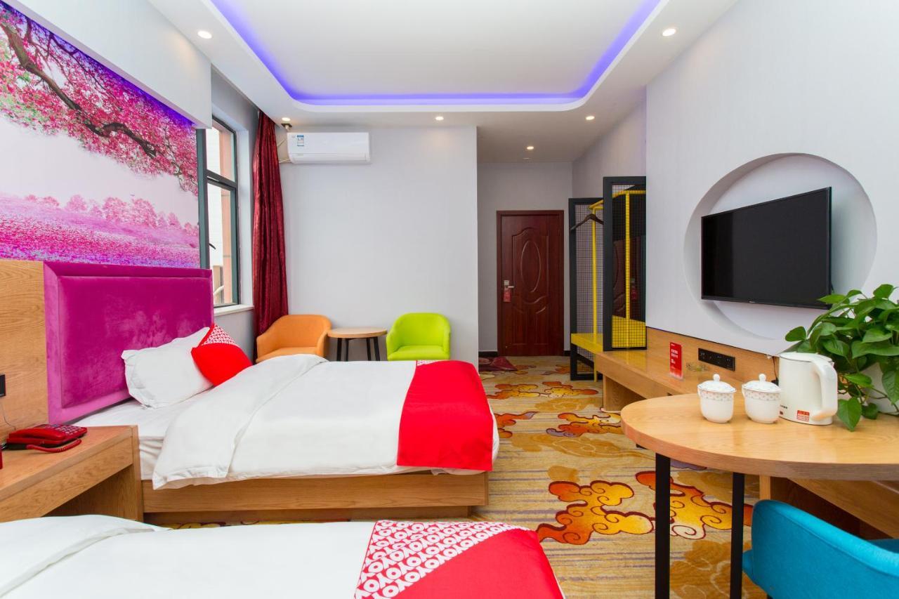 Kunming Mengda Holiday Hotel Eksteriør billede