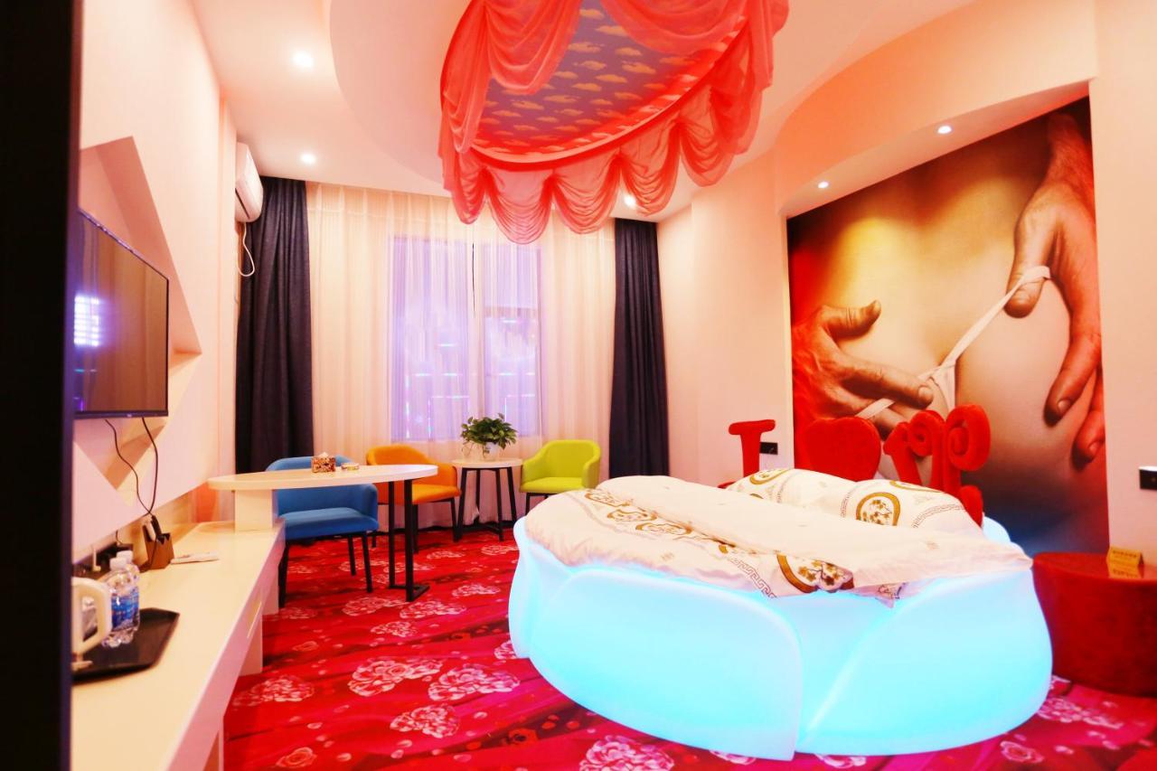 Kunming Mengda Holiday Hotel Eksteriør billede