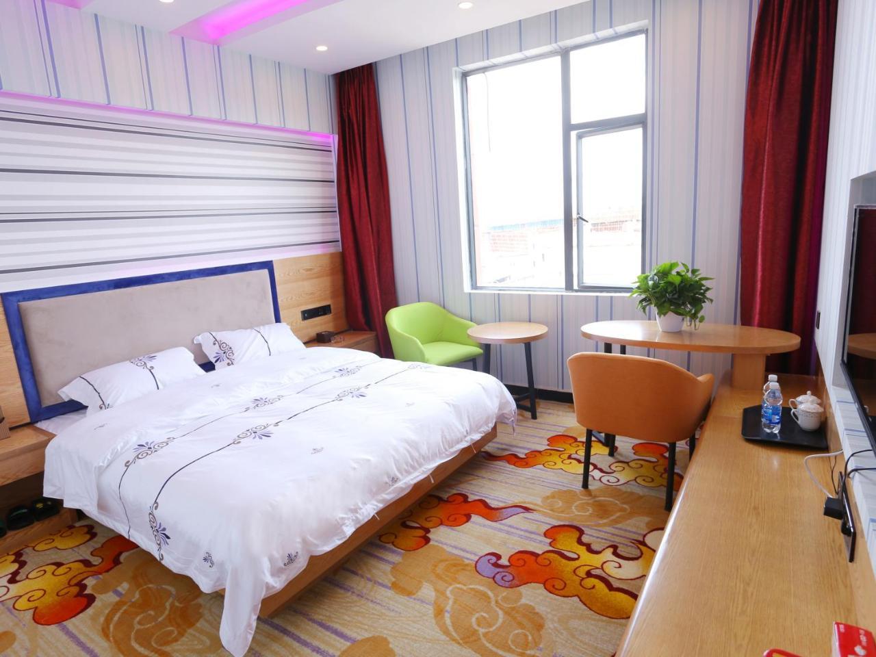 Kunming Mengda Holiday Hotel Eksteriør billede