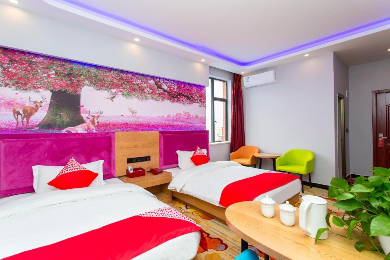 Kunming Mengda Holiday Hotel Eksteriør billede