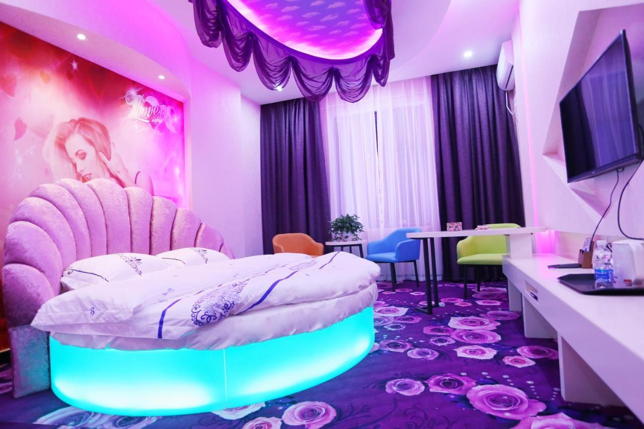 Kunming Mengda Holiday Hotel Eksteriør billede